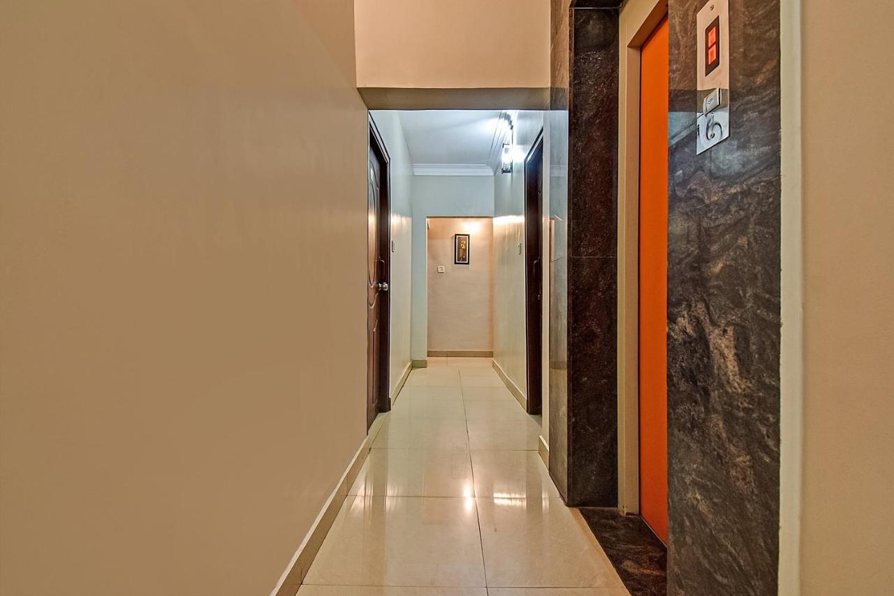 Parkwood Executive Rooms Inn Bangalore Bagian luar foto